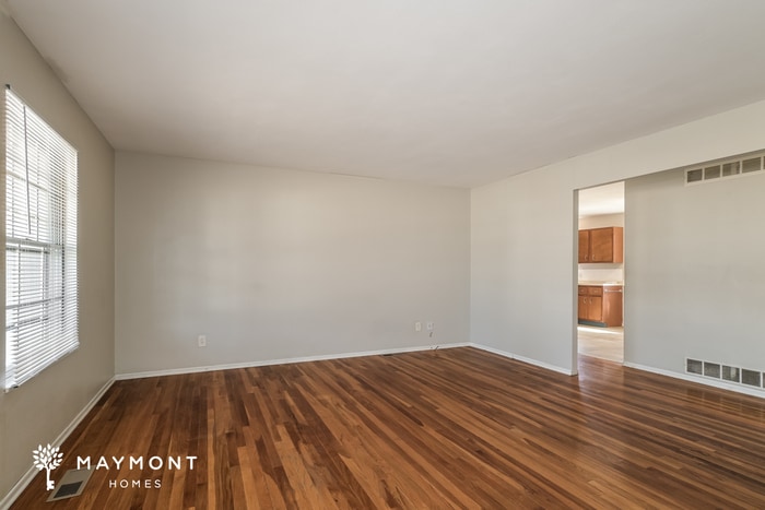 Building Photo - 1814 Millshire Dr