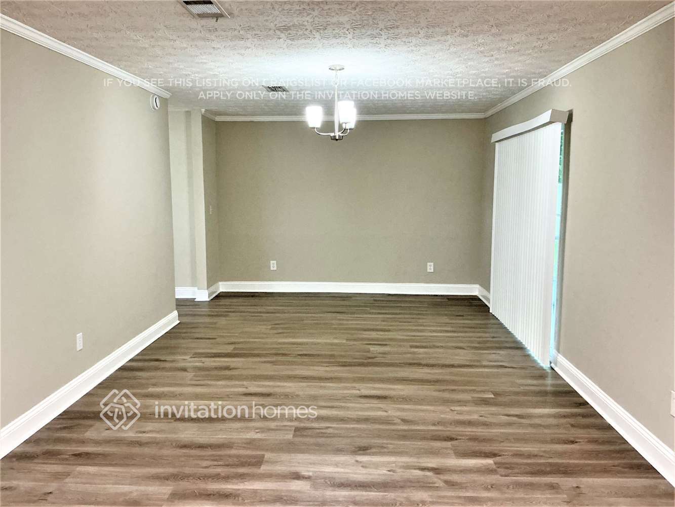 Building Photo - 3537 Fortuna Dr