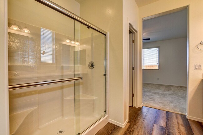 Building Photo - Beautiful home in Saddlewood