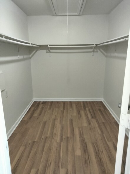 Building Photo - 18507 Morgans Forest Ln