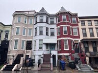 Building Photo - 1621 1st St NW