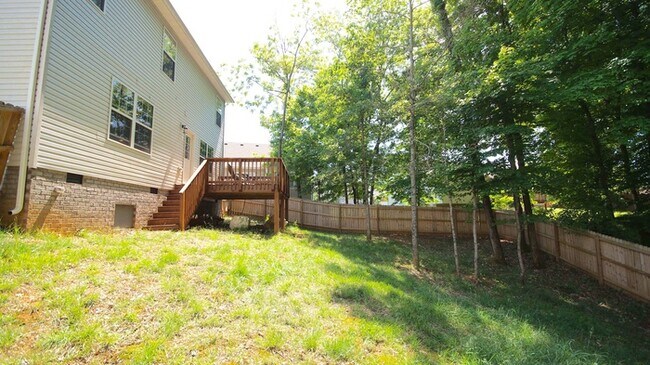 Building Photo - 2646 Alex Overlook Way