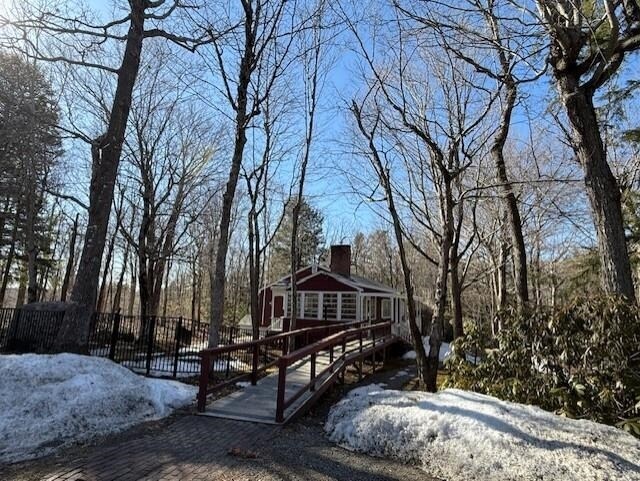 Building Photo - 326 Old Main St