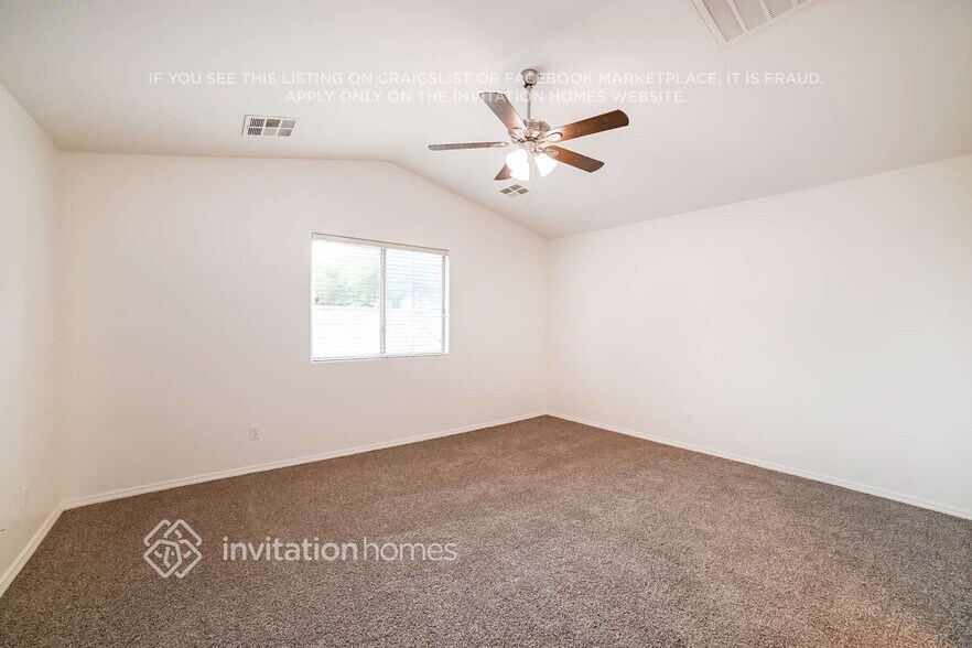 Building Photo - 18365 W Eva St