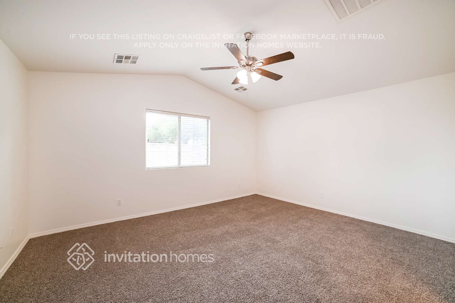 Building Photo - 18365 W Eva St