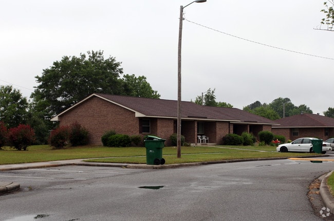 Building Photo - Santee Apartments