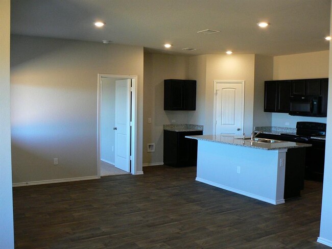 Building Photo - 15212 Upland Willow Rd