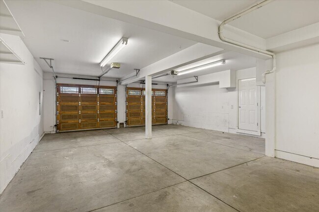 Building Photo - 4388 Innsbruck Ridge