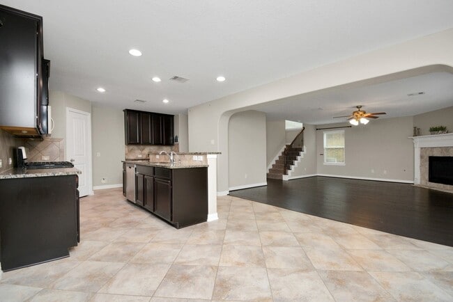 Building Photo - 9970 Morgan Creek Ln