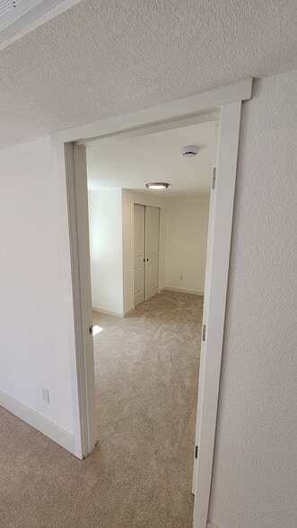 Building Photo - 1423 85th Dr NE