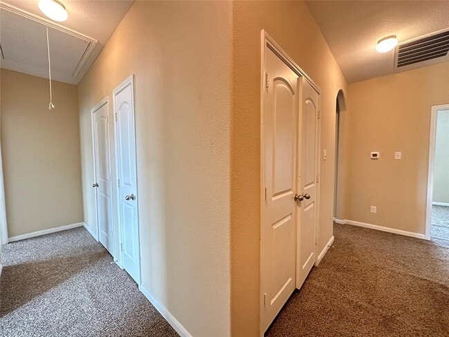 Building Photo - 8706 Torcello St