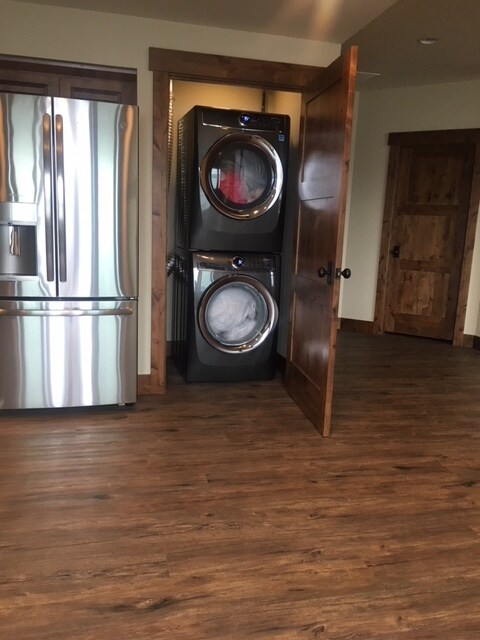 Building Photo - 2959 E Hayden Lake Rd