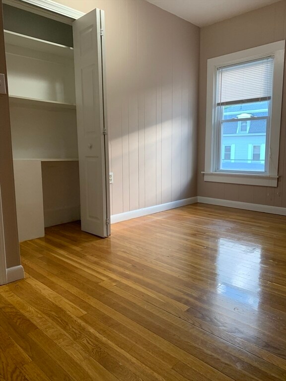 Building Photo - 0 School St