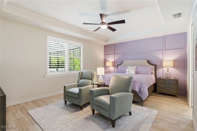 Building Photo - 11012 Castlereagh St