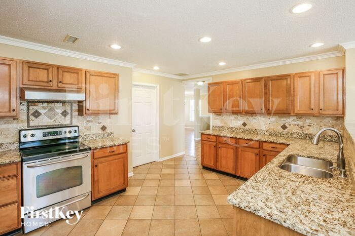 Building Photo - 6623 Eagle Crossing Blvd