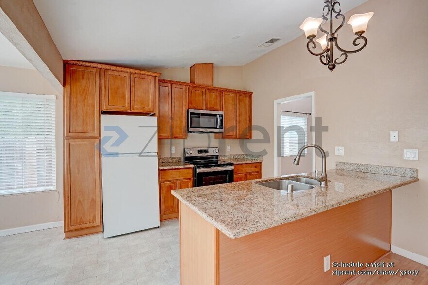Building Photo - 619 Barnacle Way