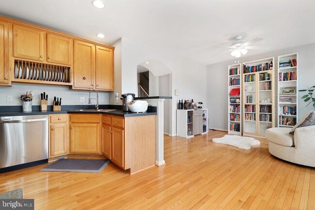 Building Photo - 42754 Montevista Square