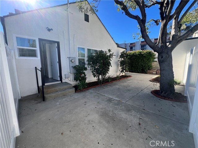 Building Photo - 635 Palm Dr