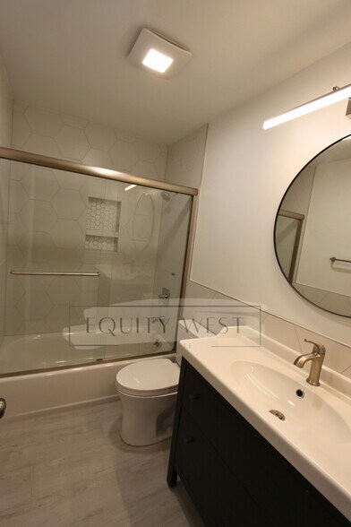 3508 - 3506 Suter St