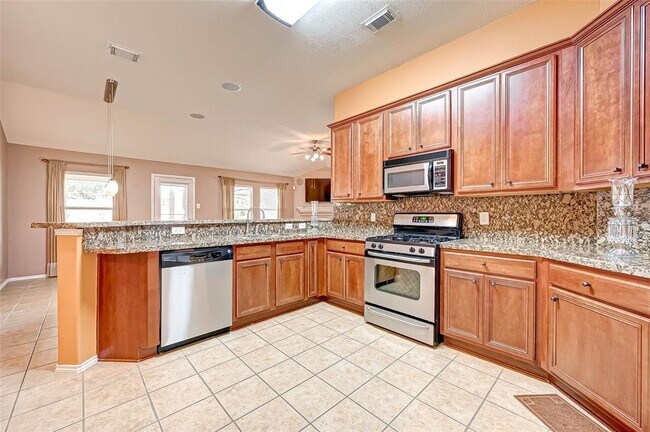 Building Photo - 3811 E Piper Grove Dr