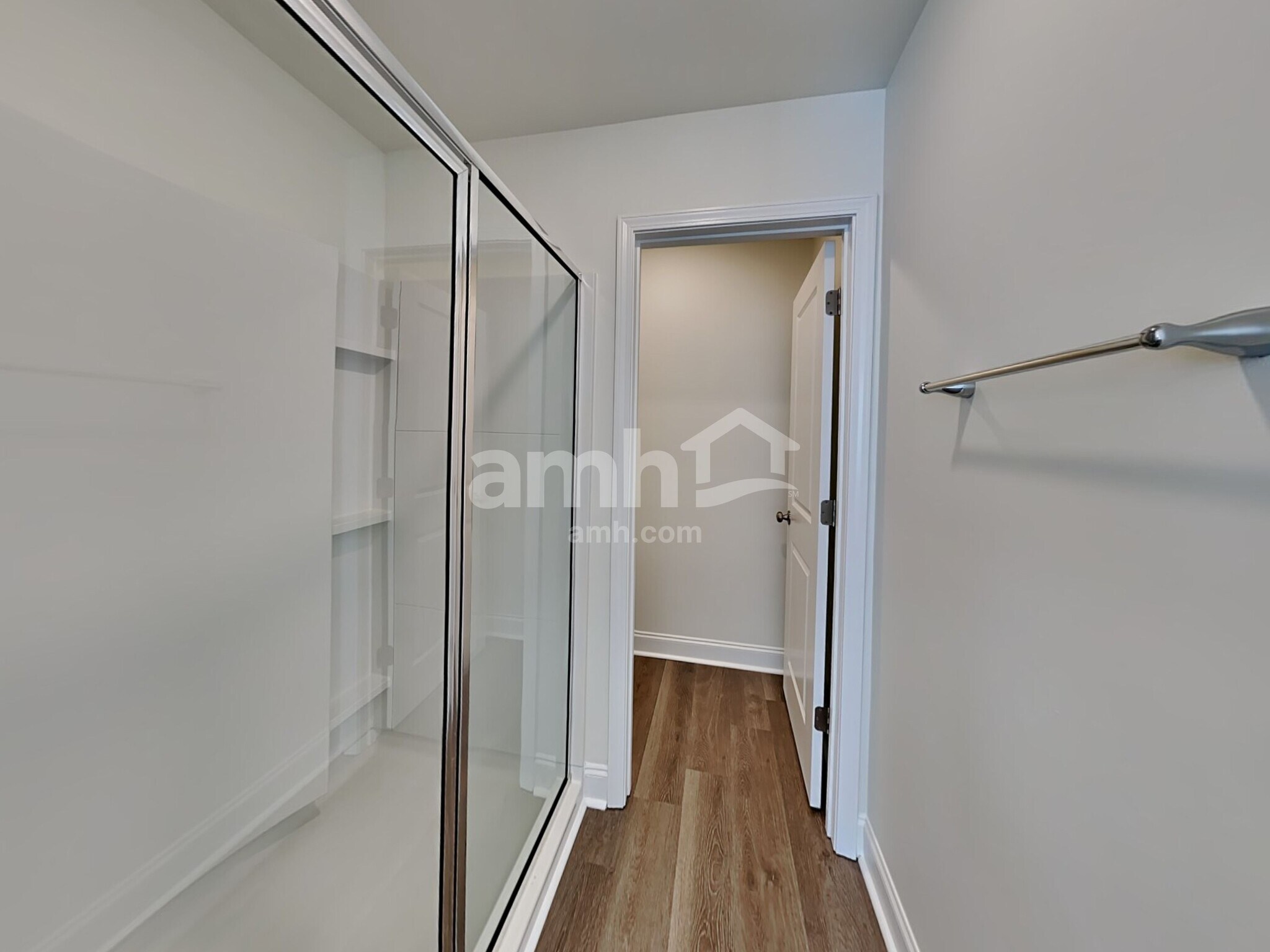 Building Photo - 2444 Beal St