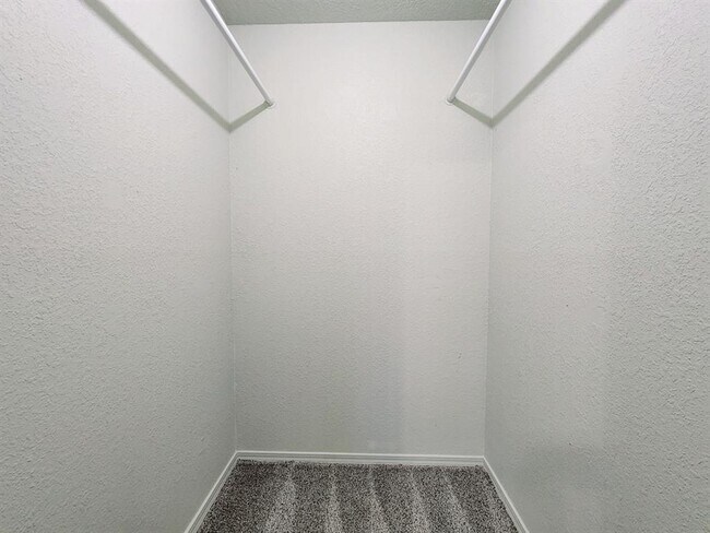 Building Photo - 11703 Lorene Ave