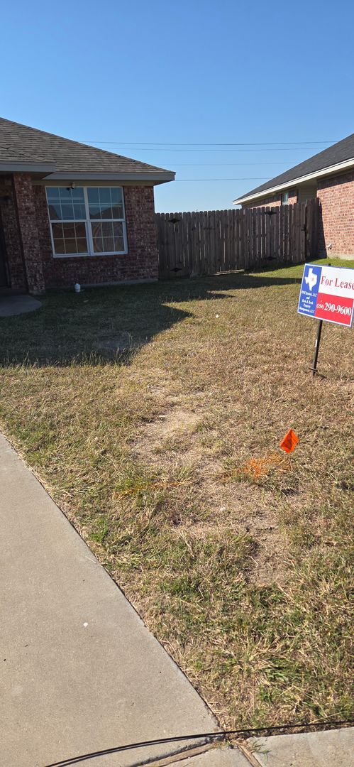 Building Photo - 6308 Temora Loop