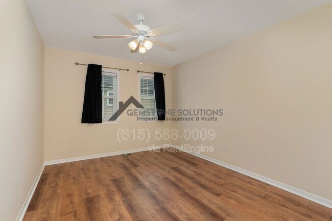 Building Photo - 404 Granville Rd