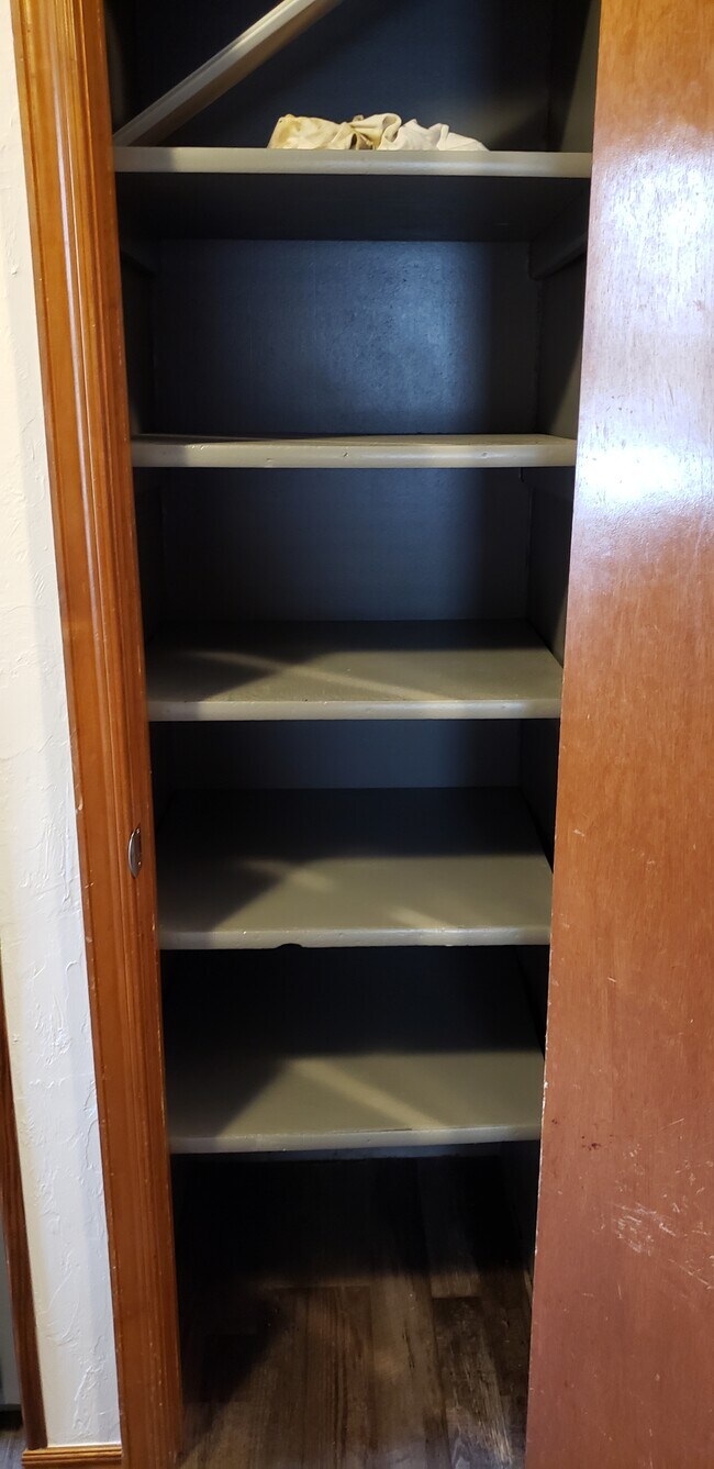 Building Photo - SE 44