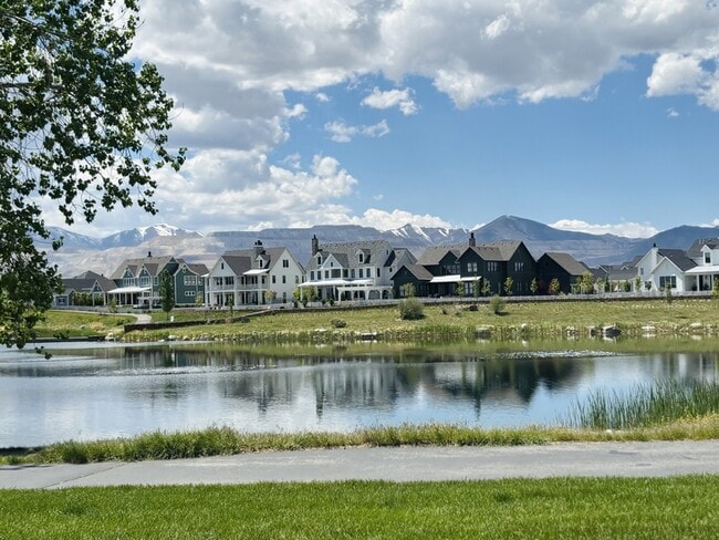 Building Photo - 4518 Cave Run Ln