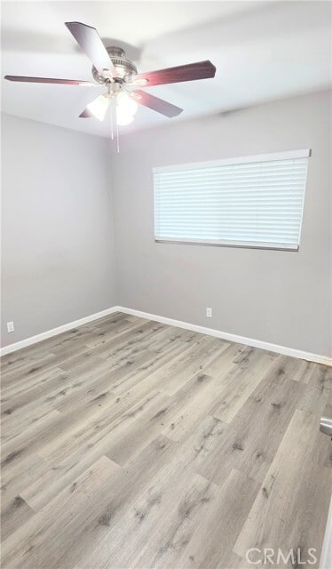 Building Photo - 10527 Western Ave