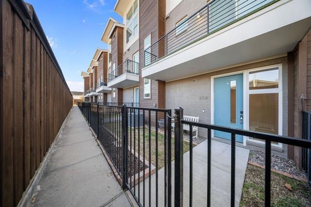 Building Photo - 4626 Munger Ave