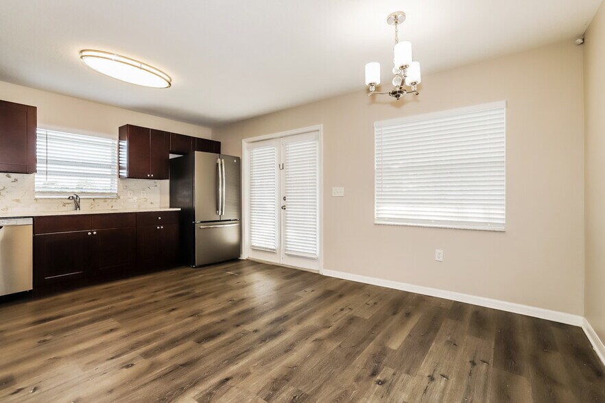 Building Photo - 2304 Pleasure Run Dr