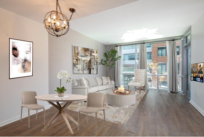 Primary Photo - 321 Tenth Ave