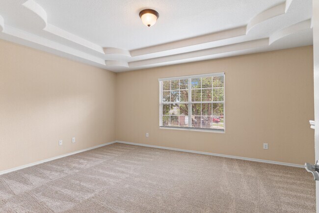 Building Photo - 6238 Cottage Pines Dr