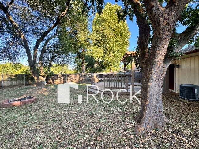 Building Photo - 3 Bedroom Home in NW Norman