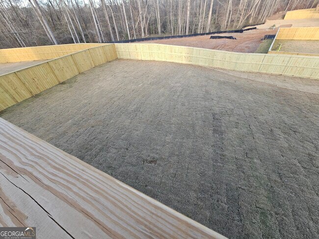 Building Photo - 285 Red Dragon Dr