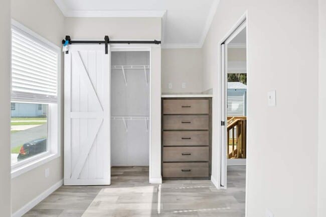 Building Photo - 7250 FL-44