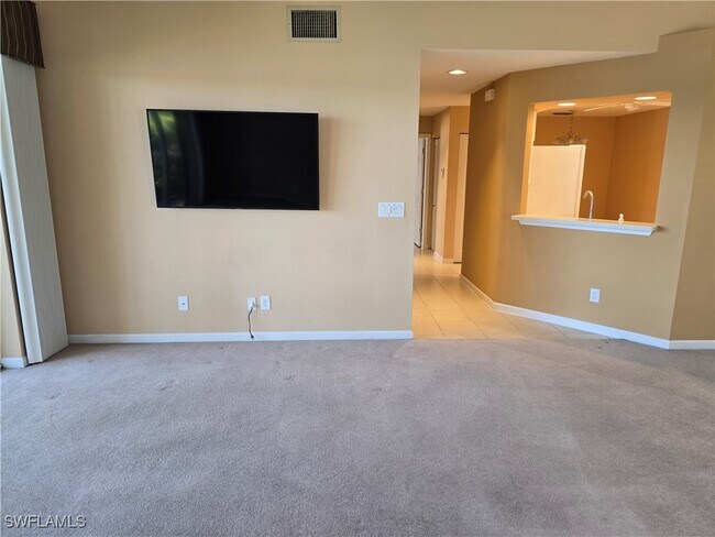 Building Photo - 25069 Peacock Ln