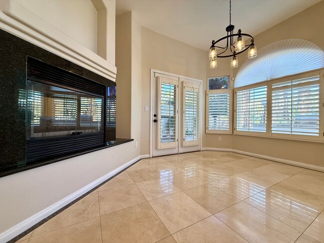 Building Photo - Grand 3 bedroom home with lake and golf course views located in Resort Villas ready to be your pa...