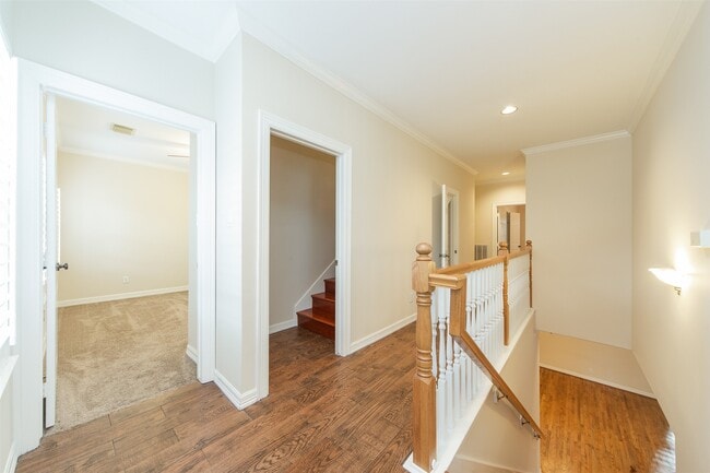 Building Photo - 6318 Elm Ct