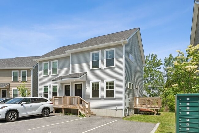 Building Photo - 3 Thomas Dr