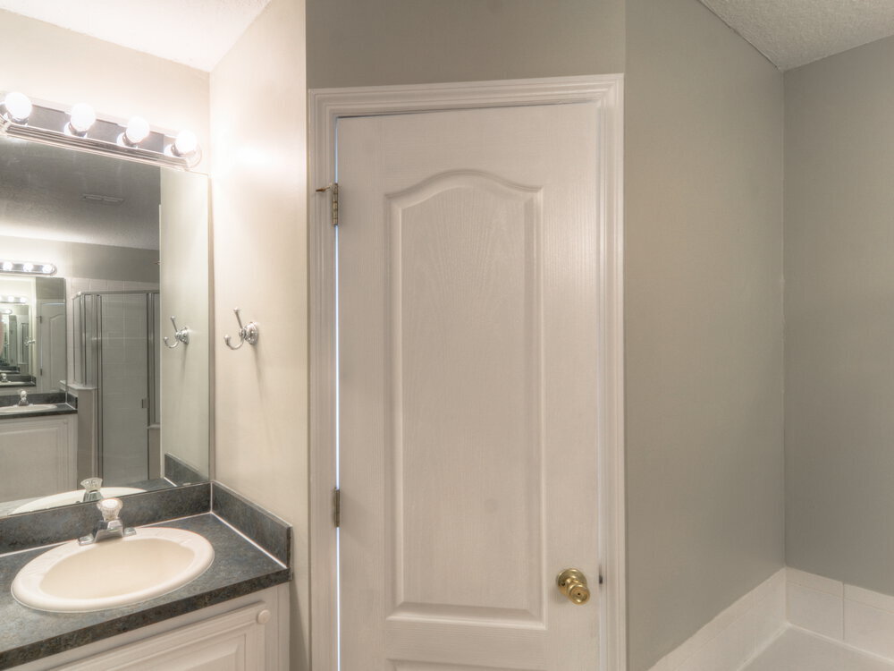 Building Photo - 313 Johns Glen Dr