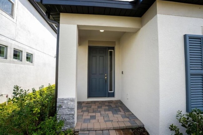 Building Photo - 10715 New Morning Dr