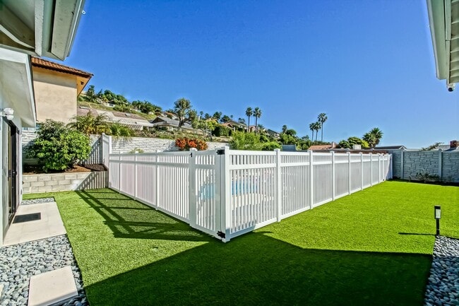 Building Photo - Beautifully Remodeled, Bright & Modern 4BR3BA Home w/ 2BR1BA Guest House On Sprawling Corner Lot ...