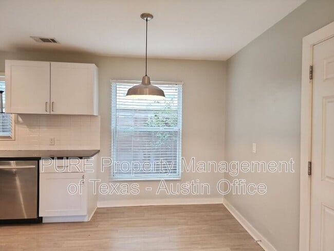 Building Photo - 5308 Overbrook Dr