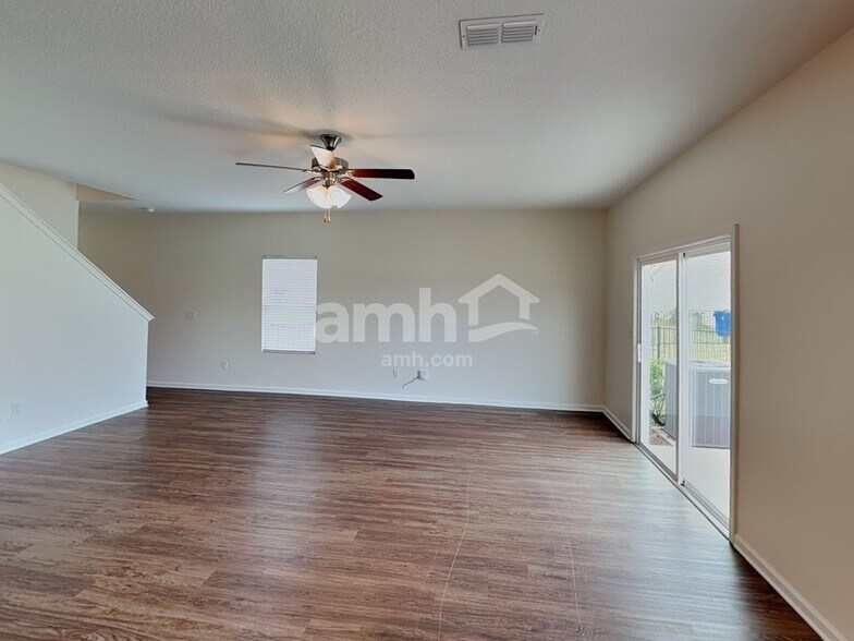 Building Photo - 189 E Jayce Way