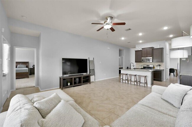 Building Photo - 14030 Wolftrap Ln