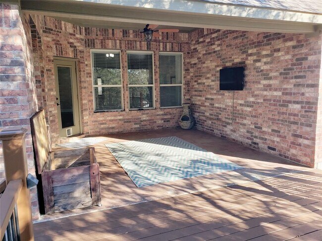 Building Photo - 8305 Turning Trail