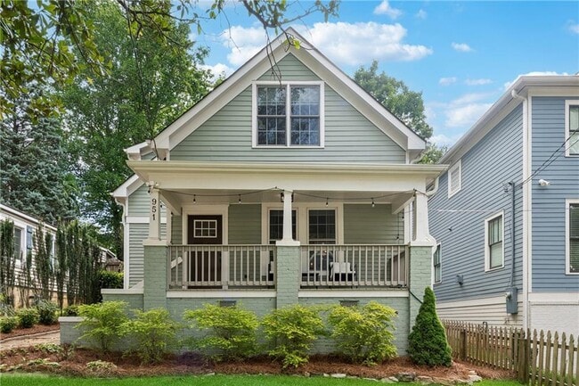 Primary Photo - 951 Longley Ave NW